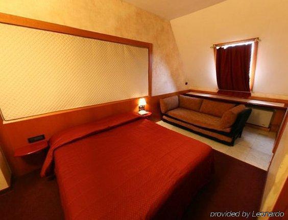 Hotel Giotto Turin Room photo
